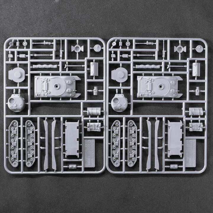Battlefront Miniatures, WW2 - Allied M4A1 Sherman 75mm Tanks