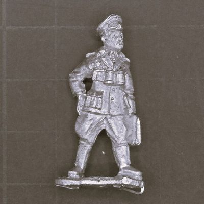 Artizan Designs, WW2: German Afrika Korps Commander, Erwin Rommel Artizan Designs, WW2: German Afrika Korps Commander, Erwin Rommel