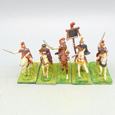 Grade E - Garrison Figures - EIR - Mounted Generals, Officers & Standard Bearer