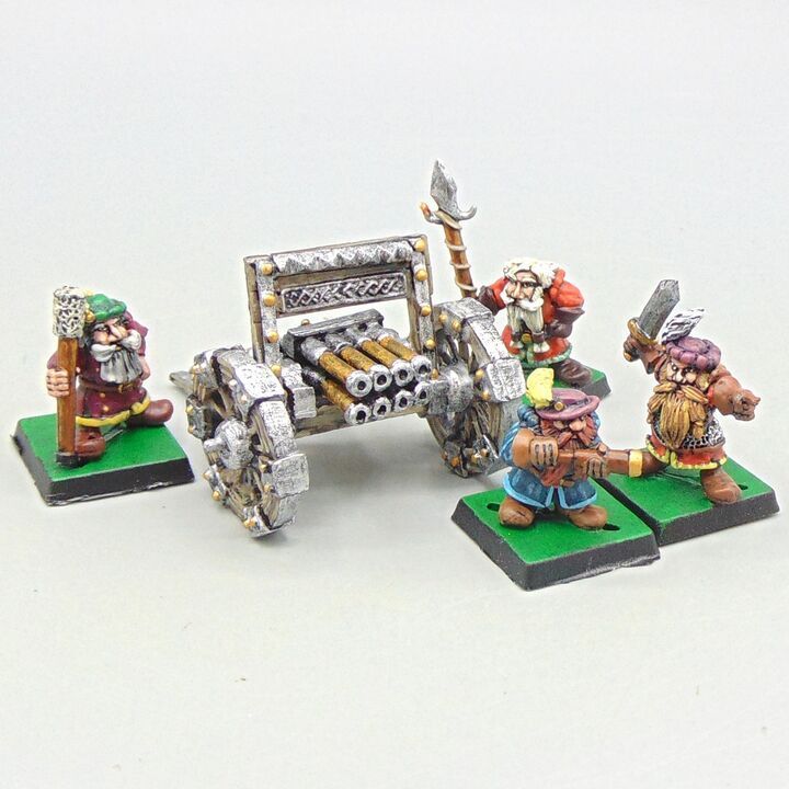 Grade B - Black Tree Design - Fantasy - Dwarf Organ Gun & Crew Grade B - Black Tree Design - Fantasy - Dwarf Organ Gun & Crew