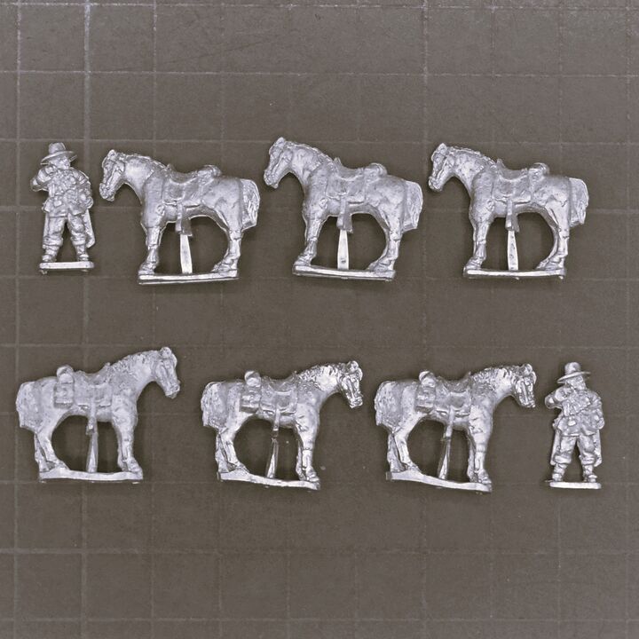 Peter Pig, ECW - Dragoon Horse Holders & Horses