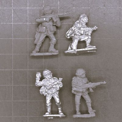 Black Tree Design, WW2: German Wehrmacht with SMG's Black Tree Design, WW2: German Wehrmacht with SMG's