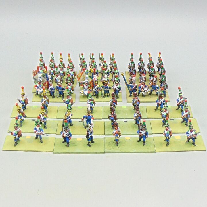 Grade D - Essex Miniatures - Napoleonic - French Legere Infantry Regiment