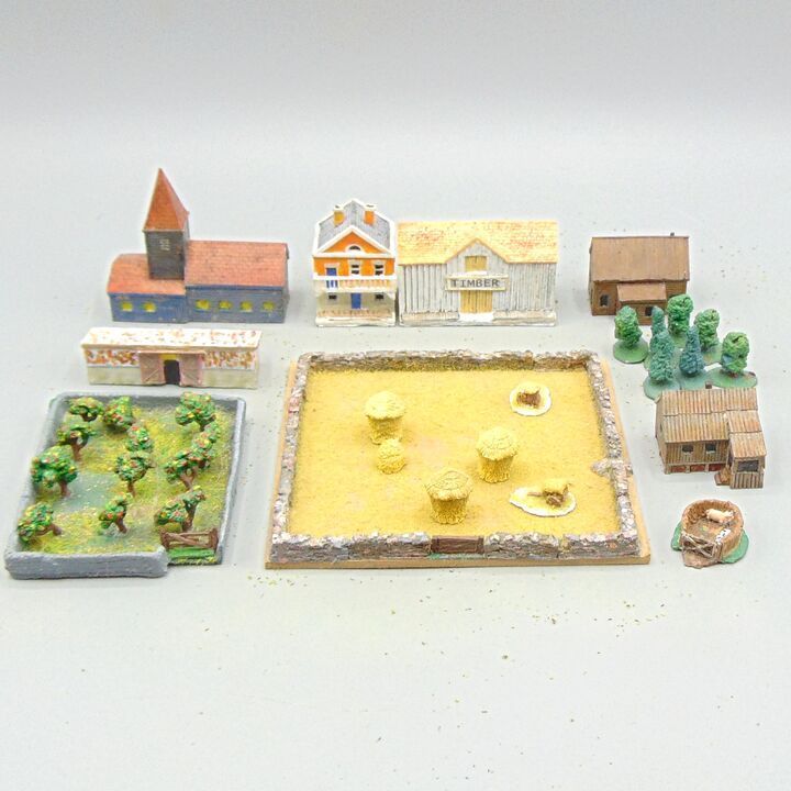 Grade E - Unidentified Manufacturer - ACW - Buildings & Fields