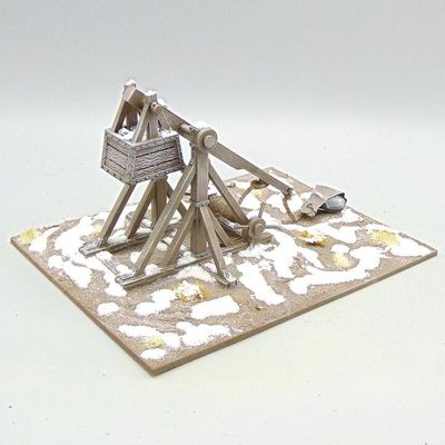 Grade B - IGS - Fantasy/Medieval - Large Trebuchet