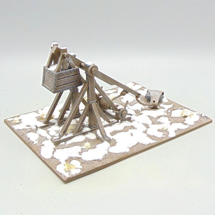 Grade B - IGS - Fantasy/Medieval - Large Trebuchet