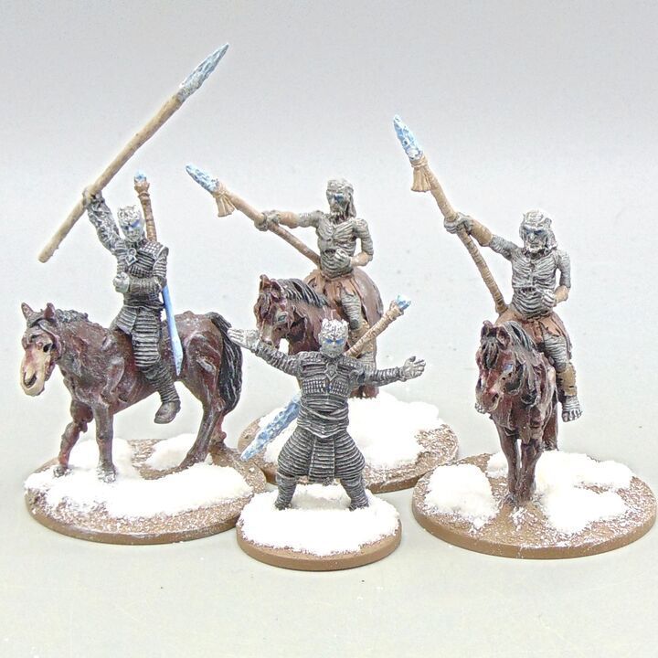 Grade D - Elladan Miniatures - Fantasy/Game of Thrones - White Walkers Grade D - Elladan Miniatures - Fantasy/Game of Thrones - White Walkers