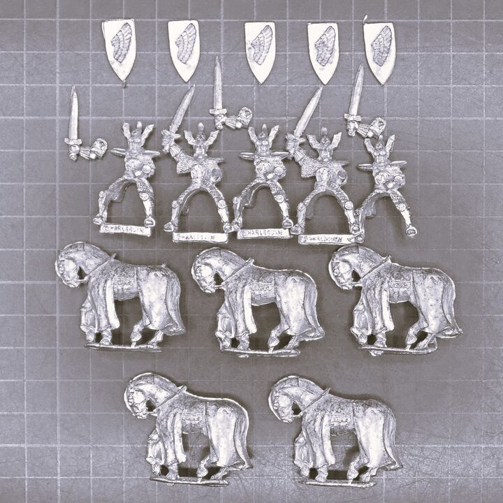 Black Tree Design/Wargames Foundry, Fantasy: High Elf Knights on Barded Horses