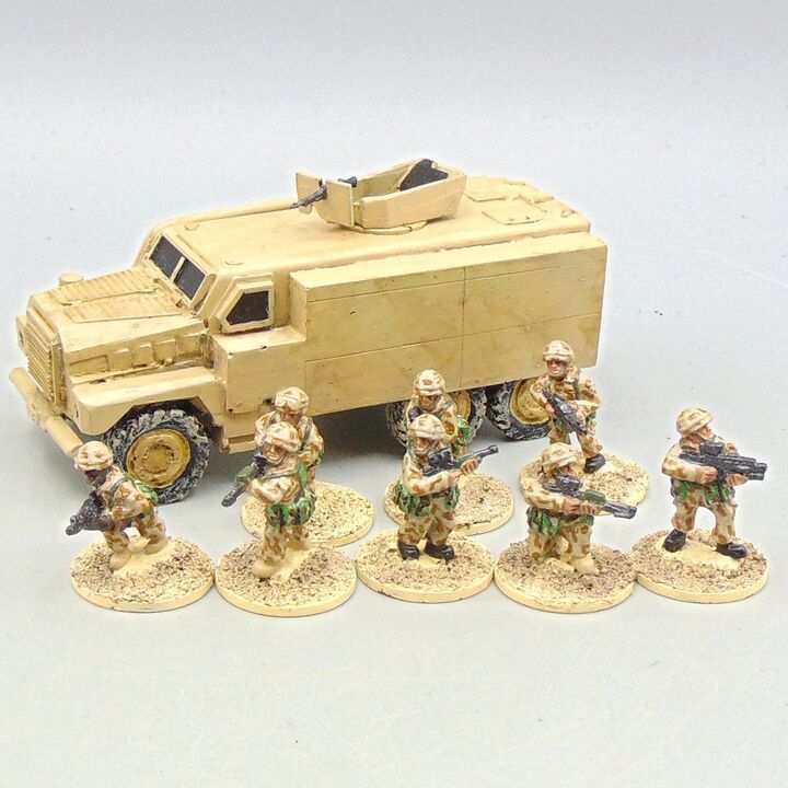 Grade D - Unidentified Manufacturer - Modern Insurgency - British Mastiff AFV & Infantry Grade D - Unidentified Manufacturer - Modern Insurgency - British Mastiff AFV & Infantry