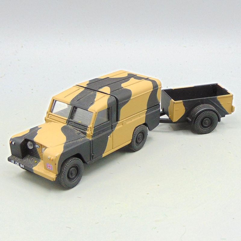Grade D - Corgi UK - Cold War: British Army Landrover & Trailer