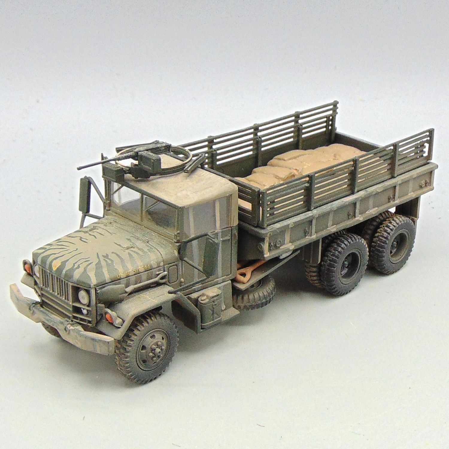 Grade C - Corgi UK - Vietnam War - US M35A1 2.5 Ton Truck