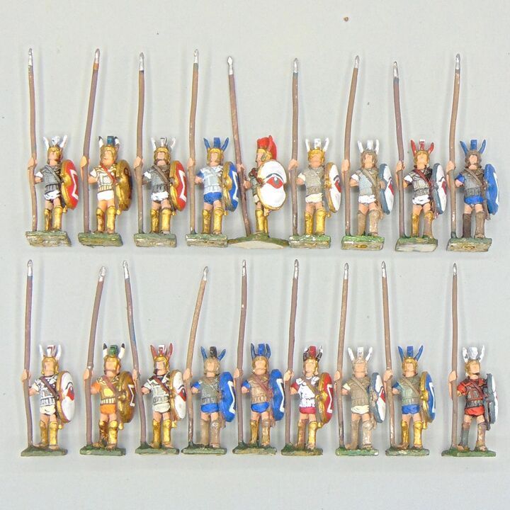 Grade D - Garrison Figures - Ancient Greek - Early Armoured Infantry with Figure Eight Shields