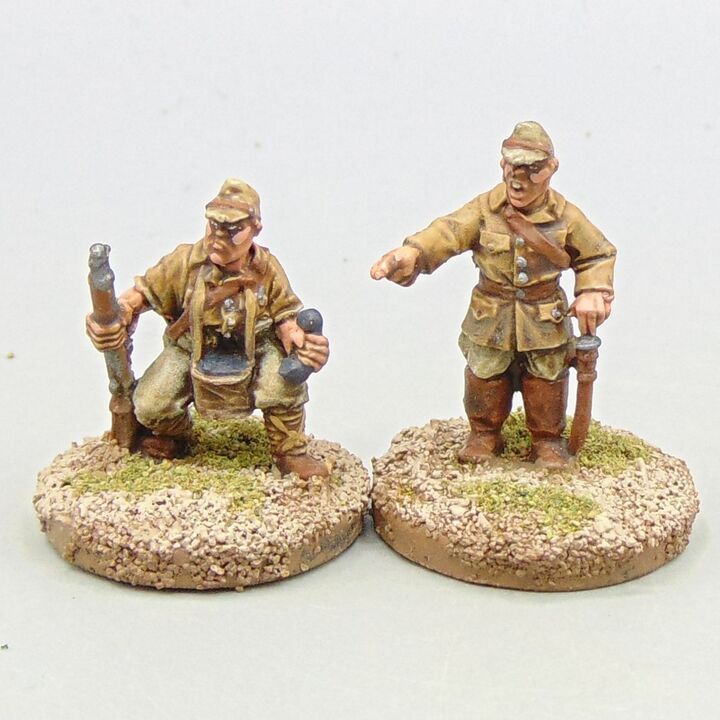 Grade D - Warlord Games - WW2, Burma & Pacific - Imperial Japanese Army Officer & Radio Operator