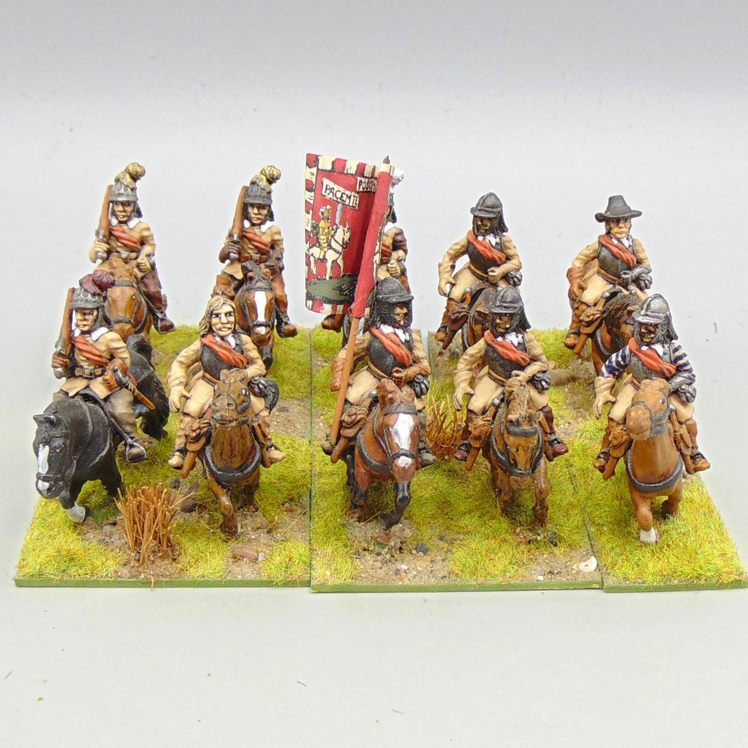 Grade B - Essex Miniatures - ECW - Royalist Cavalry Unit