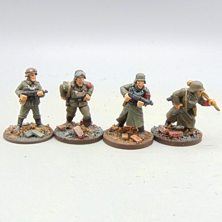 Grade B - Various Manufacturers - WW2, Battle for Berlin - German Feldgendarmes