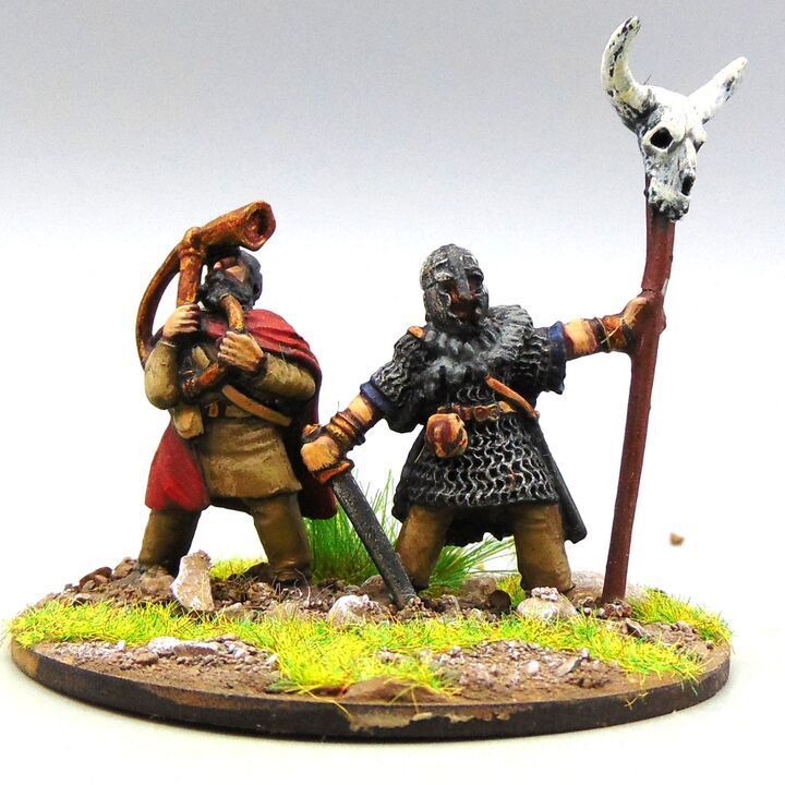 Grade C - West Wind Productions - Early Saxon - Standard Bearer with Hornist Grade C - West Wind Productions - Early Saxon - Standard Bearer with Hornist