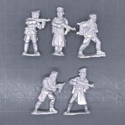 Pulp Figures, WW2: Arresting German Gestapo Troopers Pulp Figures, WW2: Arresting German Gestapo Troopers