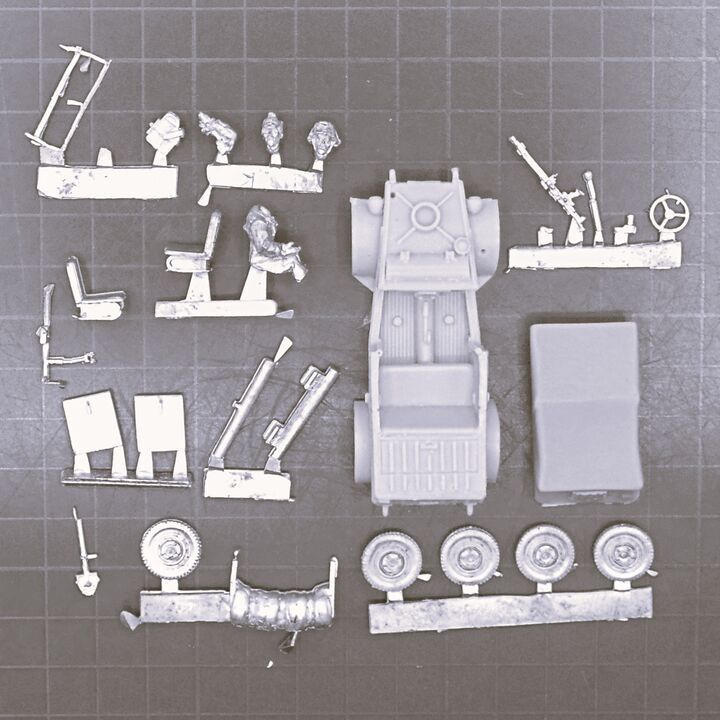 West Wind Productions(?), WW2: German Kubelwagon & Driver West Wind Productions(?), WW2: German Kubelwagon & Driver