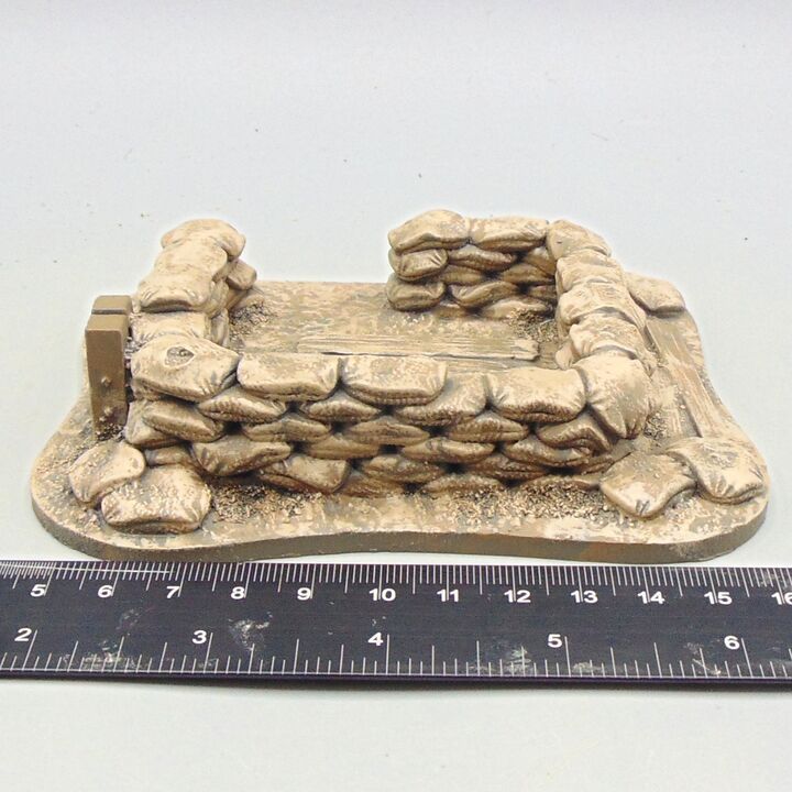 Grade C - Unidentified Manufacturer - C20th Terrain - Sandbagged Artillery Position or Gun Pit Grade C - Unidentified Manufacturer - C20th Terrain - Sandbagged Artillery Position or Gun Pit