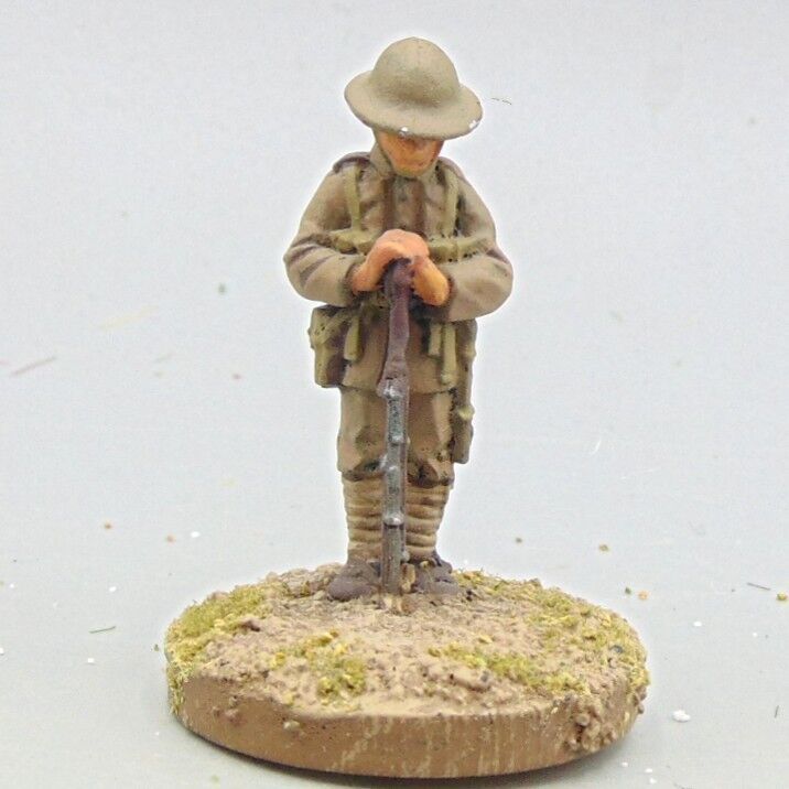 Grade C - Unidentified Manufacturer - WW1 - 'Lest We Forget' Graveside Tommy Grade C - Unidentified Manufacturer - WW1 - 'Lest We Forget' Graveside Tommy
