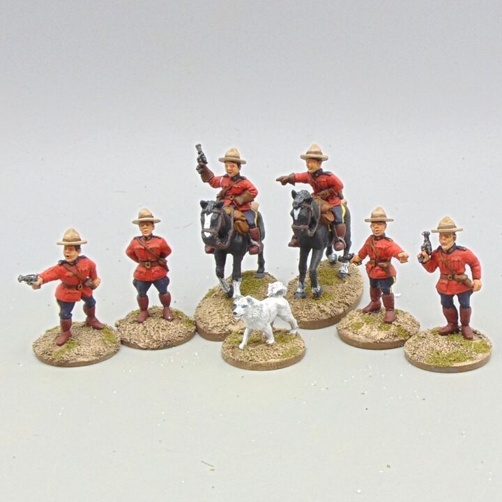Grade C - Tiger Miniatures - C20th Pulp - RCMP in Classic Uniform with dog