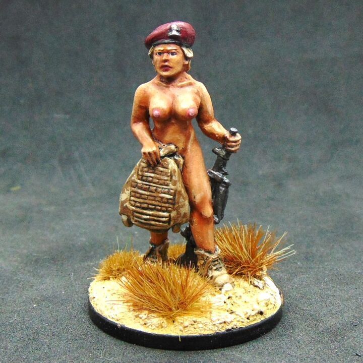 Pvt Leanne Ives - Afghanistan British Squaddie Pvt Leanne Ives - Afghanistan British Squaddie