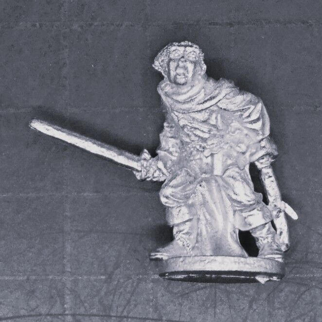 Midlam Miniatures, Fantasy - Ranger Attacking with Sword Midlam Miniatures, Fantasy - Ranger Attacking with Sword