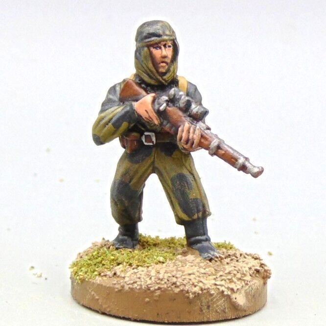 Grade C - Warlord Games - WW2 Eastern Front - Soviet Infantry Sniper