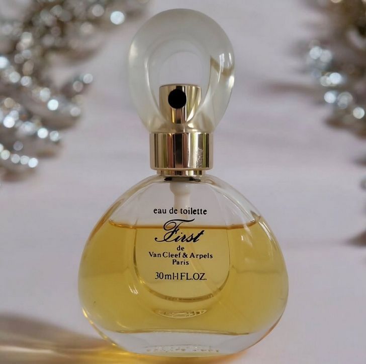 First de Van Cleef and Arpels