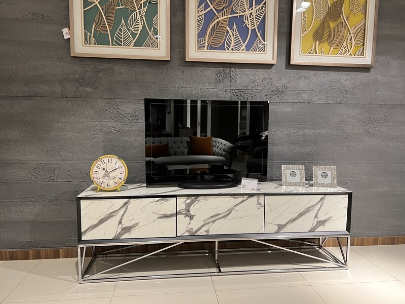 Butterfly krom TV unit