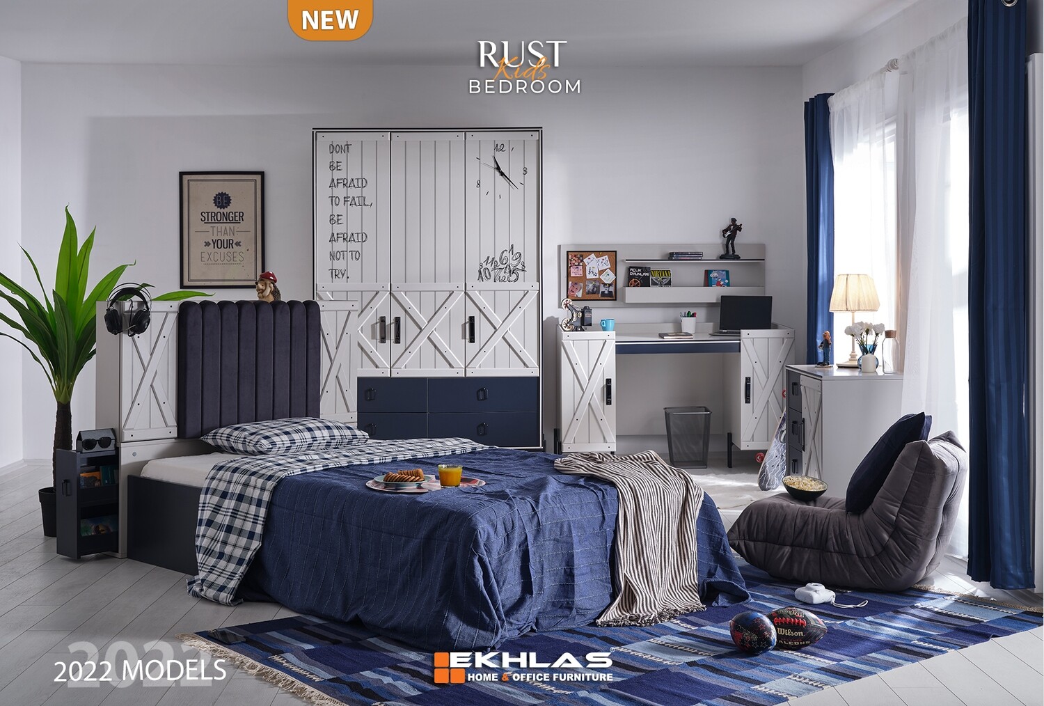 Rust young bedroom