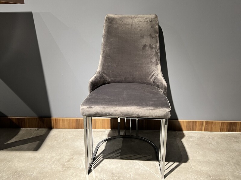 Fresca 2 Chair