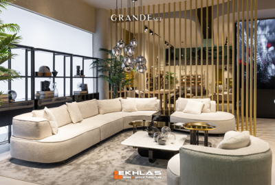 Grande   corner sofa