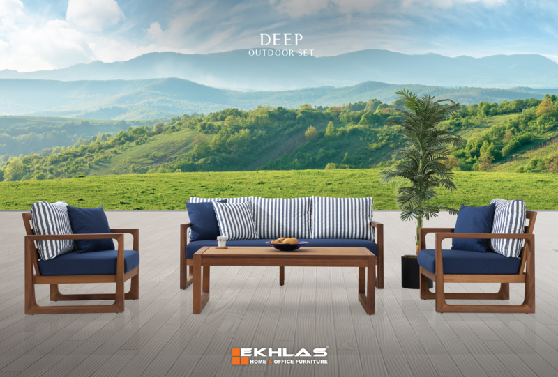 Deep outdoor sofa