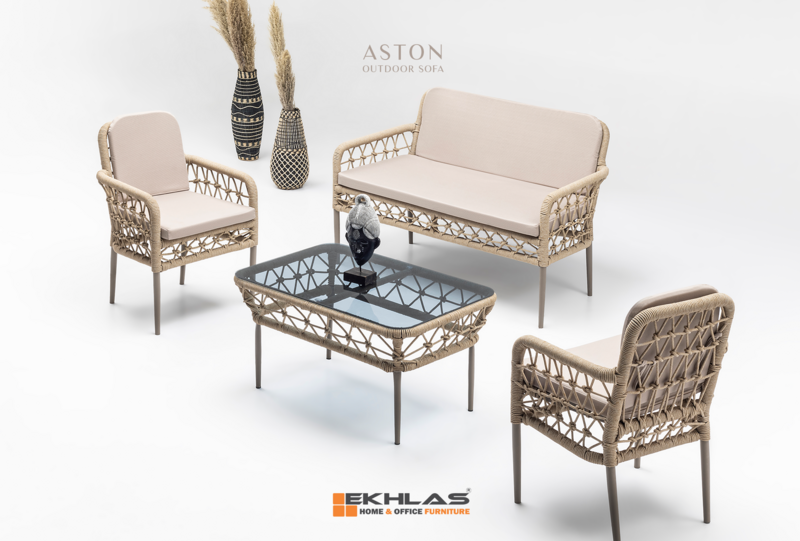 Aston outdoor set