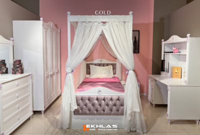 Gold young bedroom