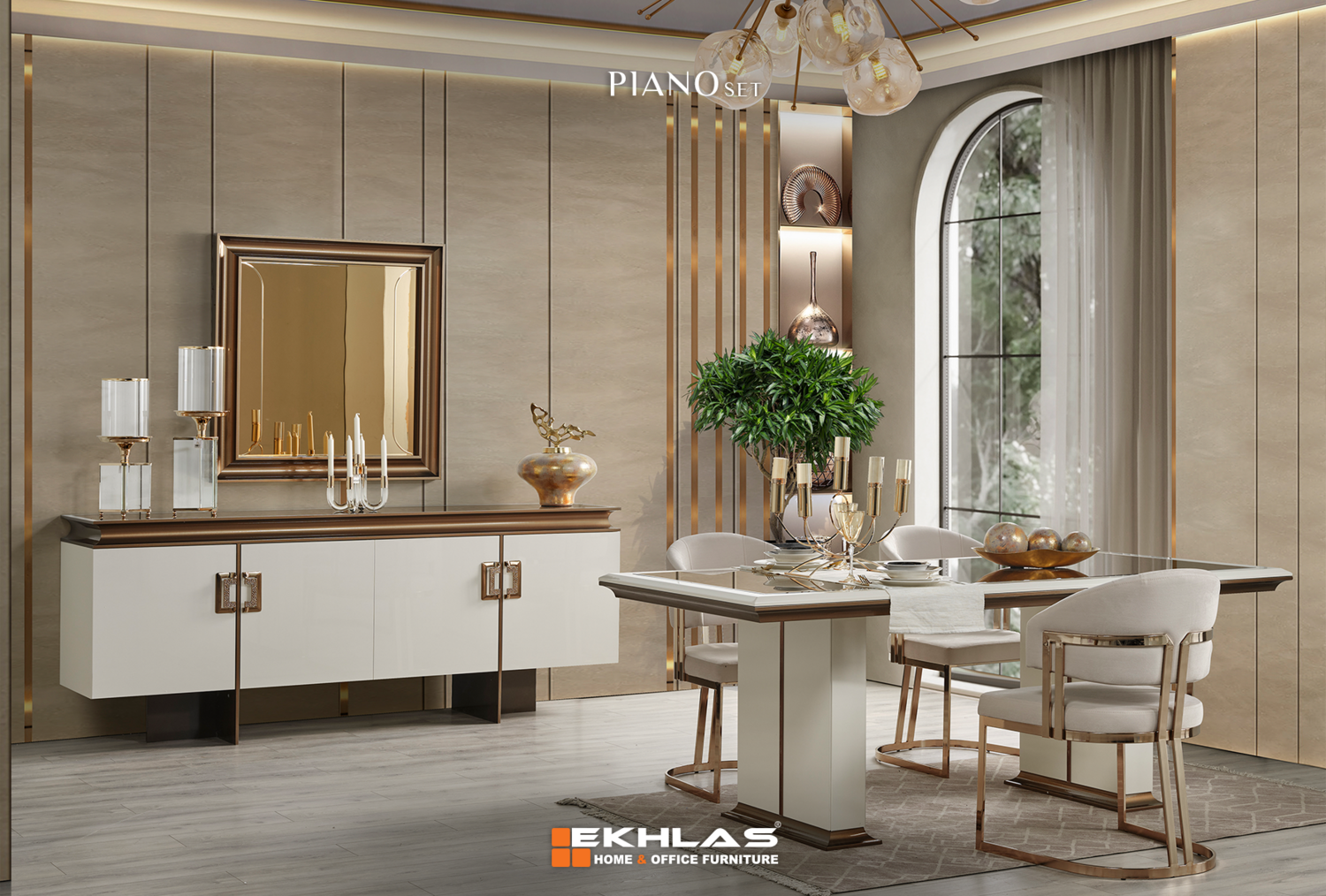 Piano dining room