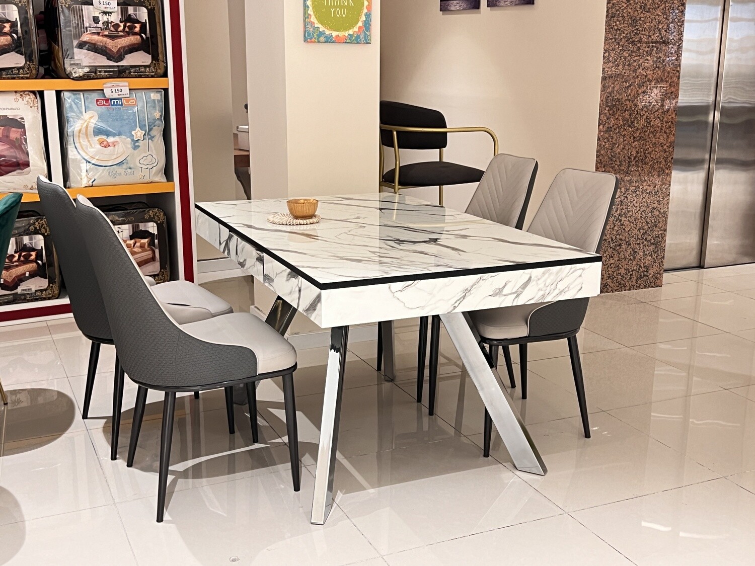 ziplamali dining table