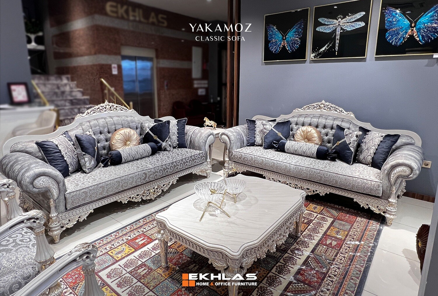 Yakamoz classic sofa
