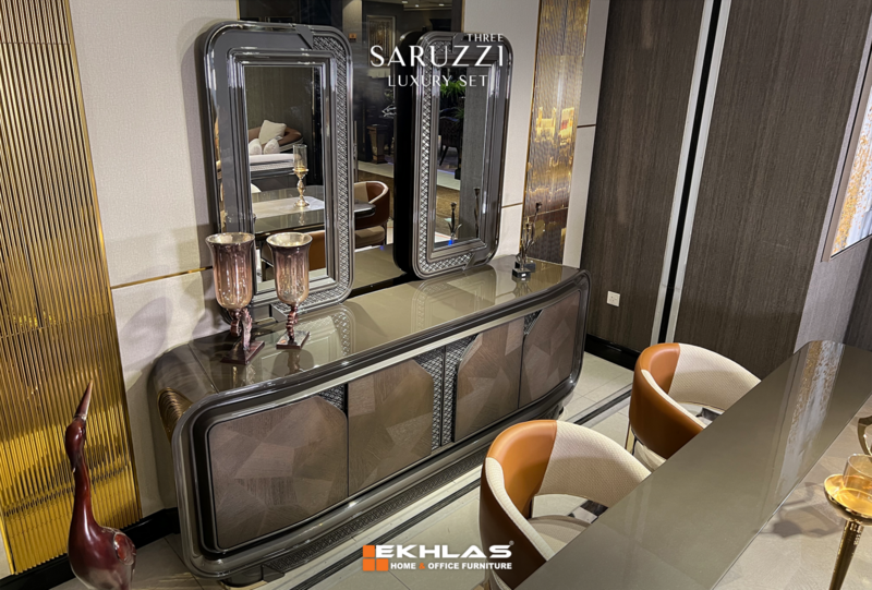 saruzzi dining room