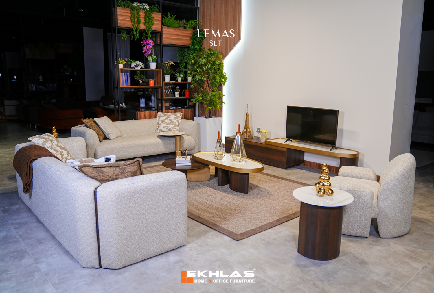 Lemas Sofa