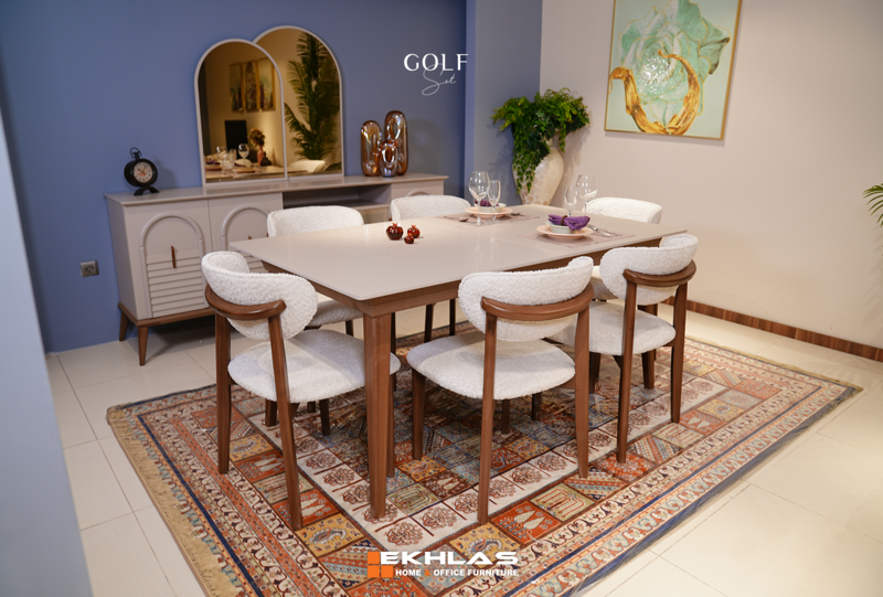 Golf dining room