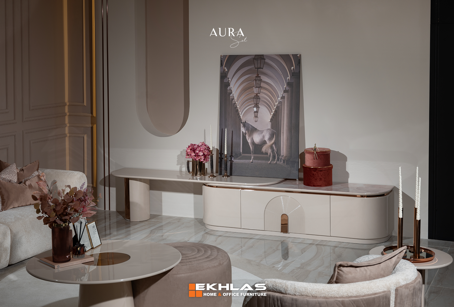 Aura Tv table