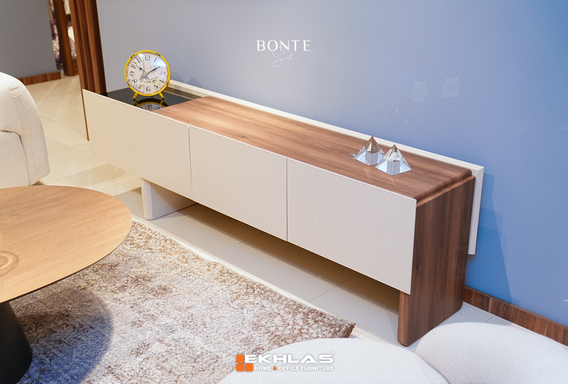 Bonte Tv table