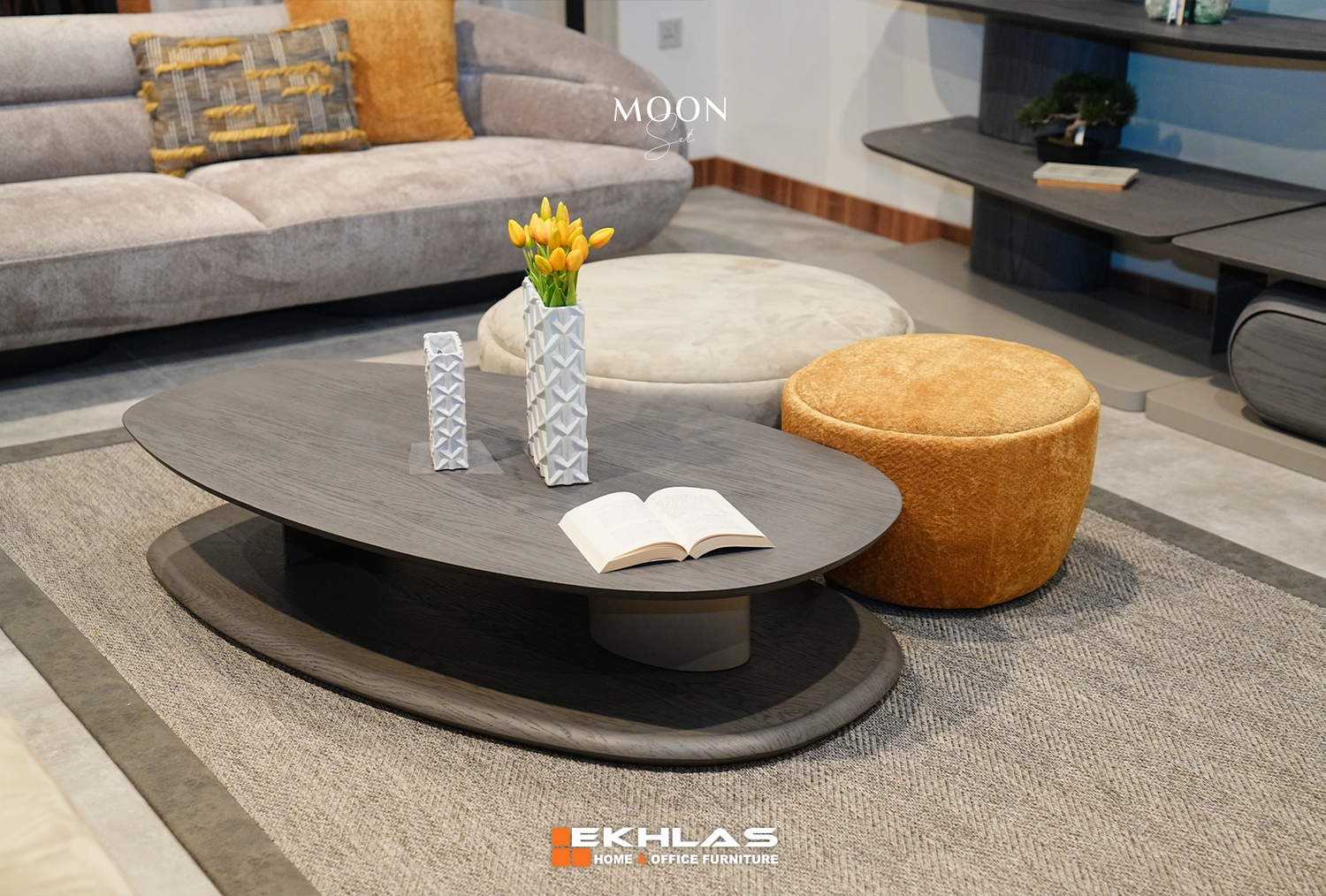 Moon Table