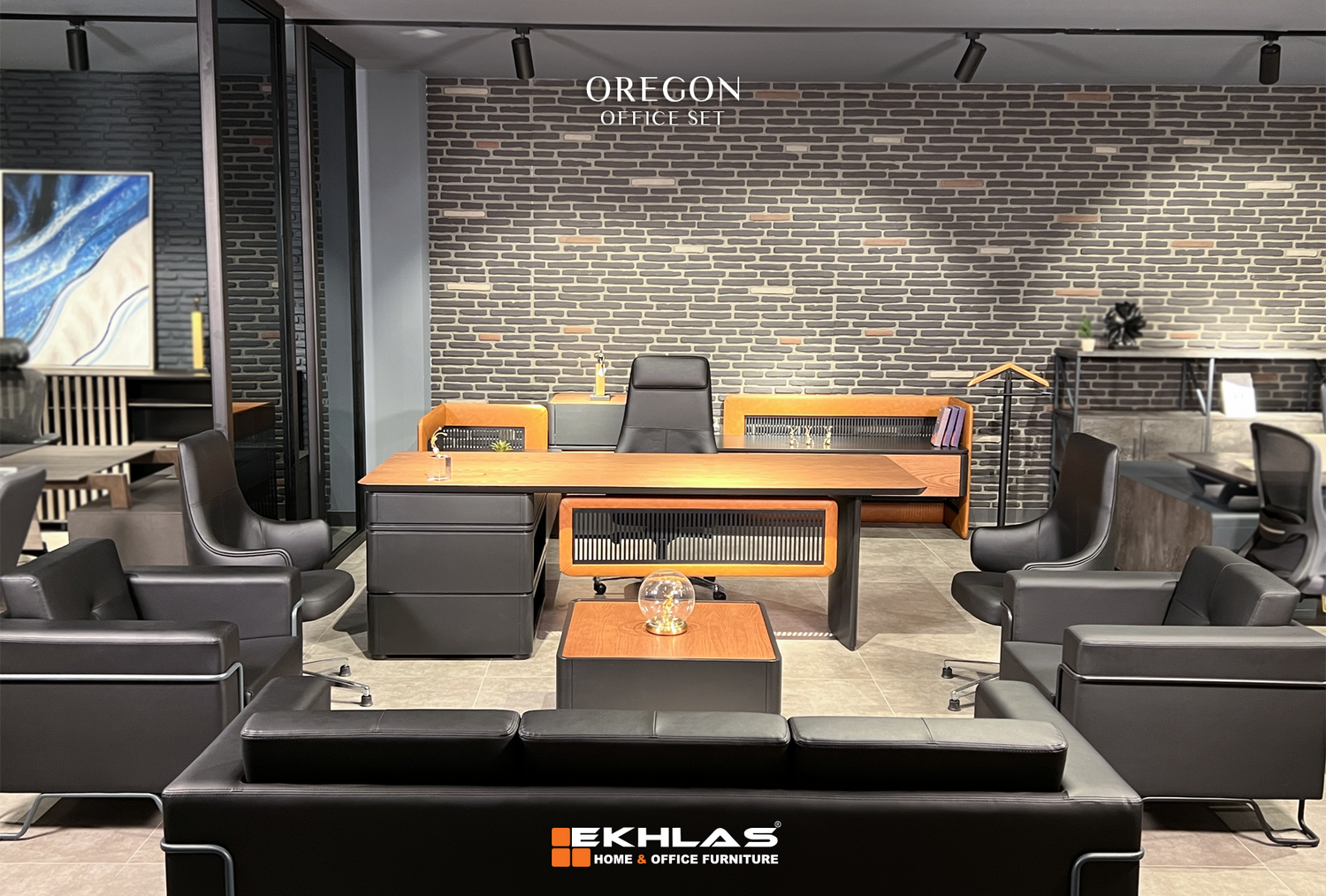 Oregon office set