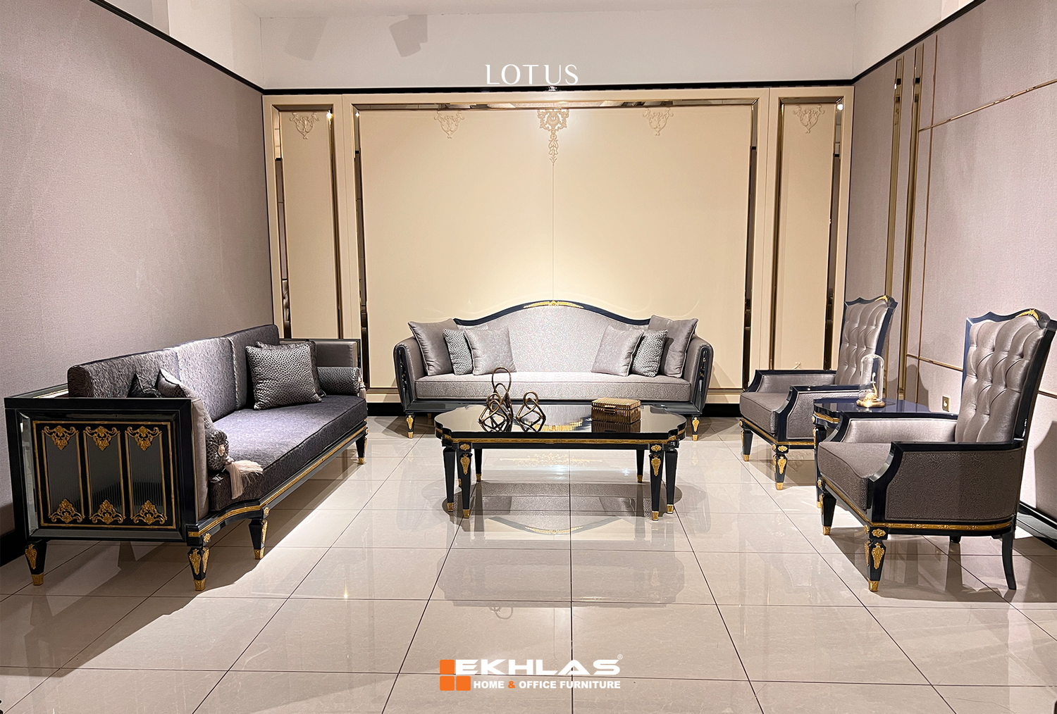 Lotus sofa