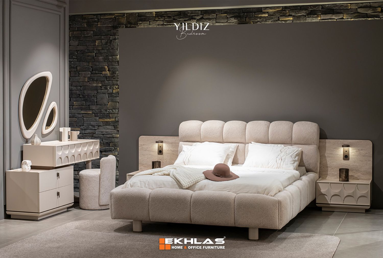 Yildiz bedroom