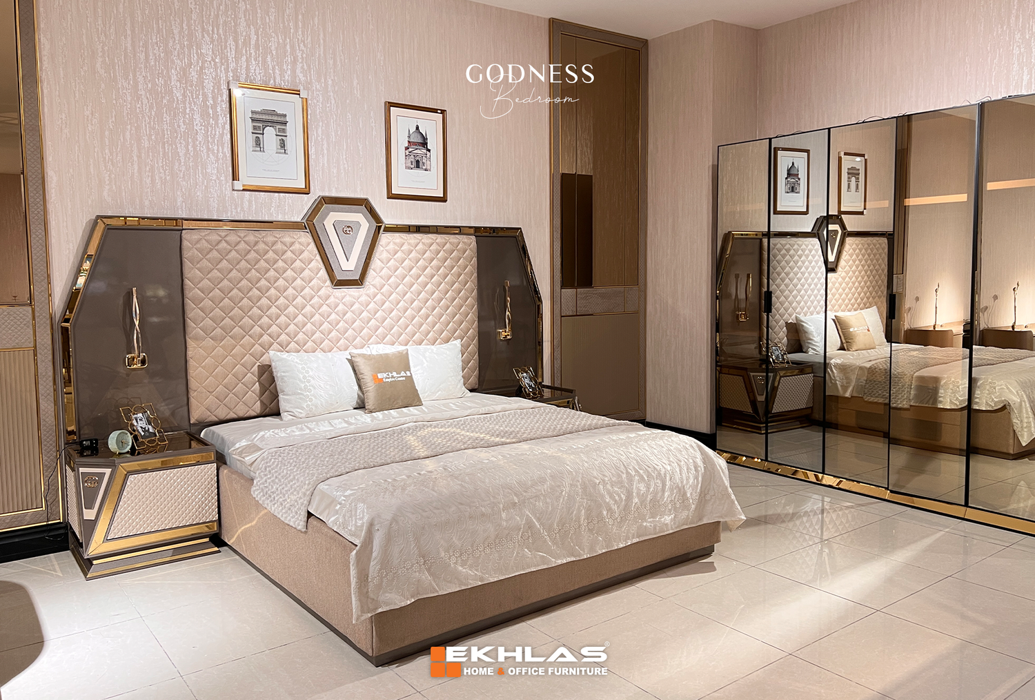 Godness bedroom