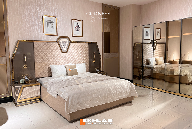 Godness bedroom